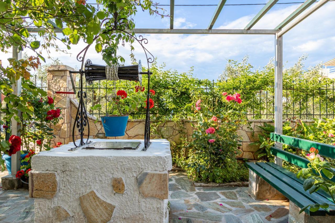 Arkítsa M K Apartments מראה חיצוני תמונה