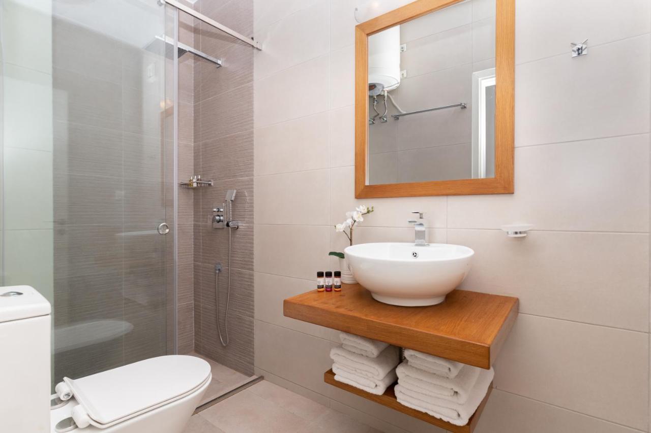 Arkítsa M K Apartments מראה חיצוני תמונה